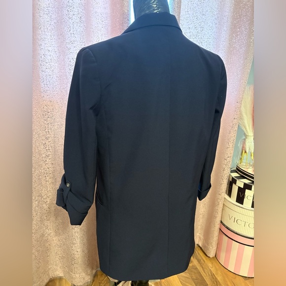 Woman’s Navy Blazer - Picture 4 of 5